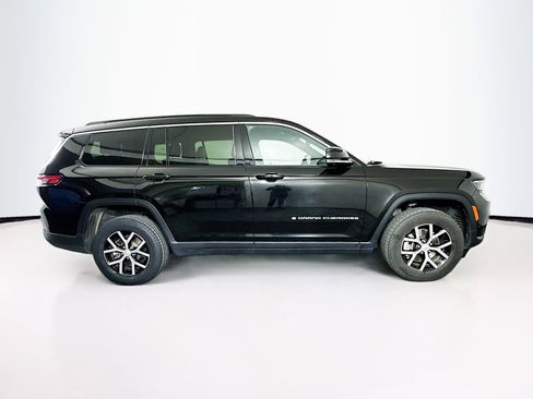 Used 2024 Jeep Grand Cherokee L Limited w/ Luxury Tech Group II image 10