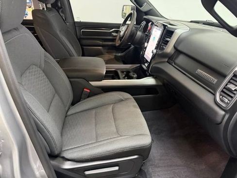 Used 2025 RAM 1500 Big Horn AWD/4WD image 37