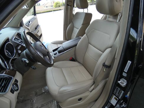 Used 2015 Mercedes-Benz ML 350 4MATIC image 54