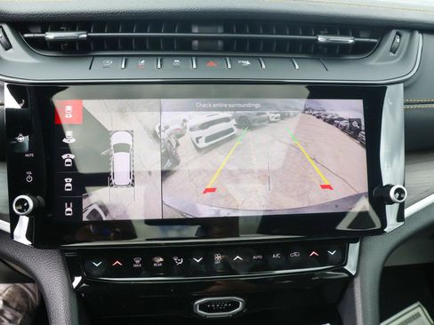 New 2026 Jeep Grand Cherokee L Limited AWD/4WD image 19