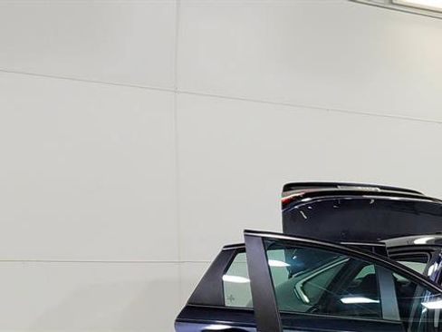Used 2025 Honda Accord LX image 2