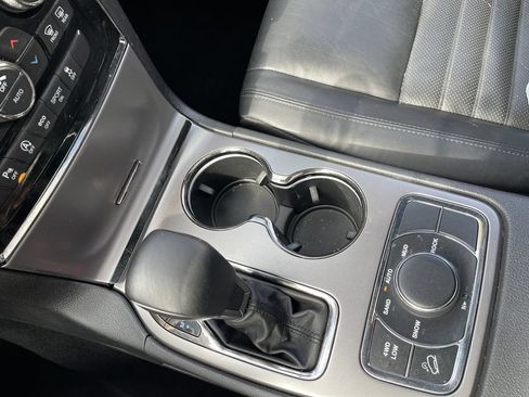 Used 2019 Jeep Grand Cherokee Limited X AWD/4WD image 21