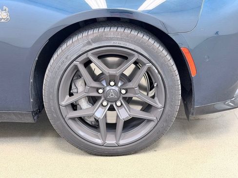 Used 2026 Dodge Charger Scat Pack w/ Blacktop Package AWD/4WD image 4