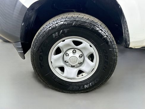 Used 2023 Toyota Tacoma SR image 8