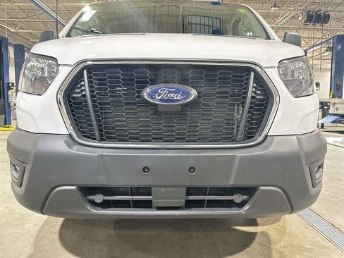Used 2024 Ford Transit 250 Low Roof w/ Exterior Upgrade Package image 24