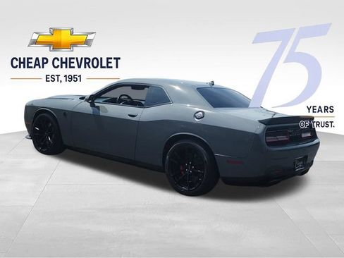 Used 2023 Dodge Challenger SRT Hellcat RWD image 3