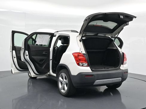Used 2015 Chevrolet Trax LTZ FWD image 44