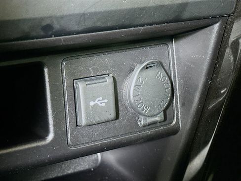 Used 2024 Toyota 4Runner TRD Off-Road Premium image 31