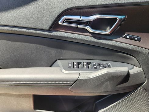 New 2026 Kia Sportage SX image 17