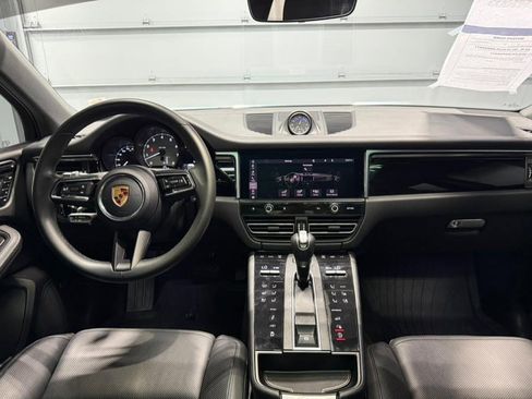 Used 2022 Porsche Macan S AWD/4WD image 10