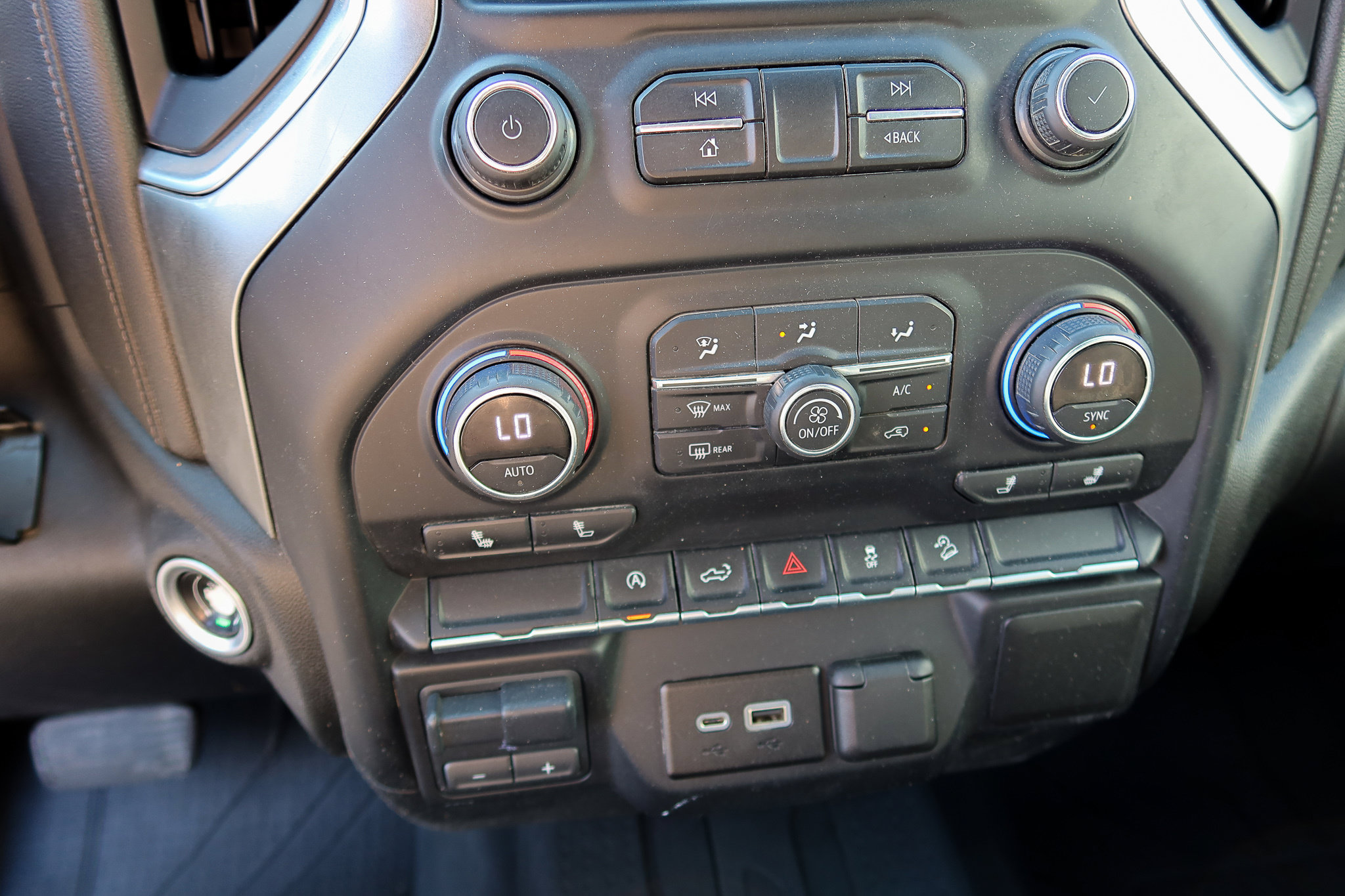 Used 2020 Chevrolet Silverado 1500 LT w/ True North Edition AWD/4WD image 20