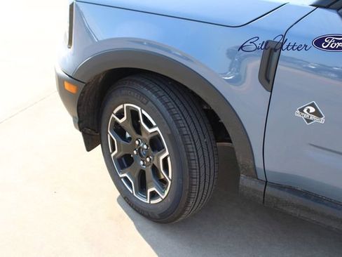 New 2025 Ford Bronco Sport Outer Banks image 5