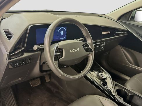 Used 2024 Kia Niro Wind FWD image 18