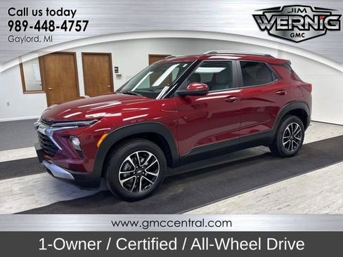 Certified 2025 Chevrolet TrailBlazer LT image 1