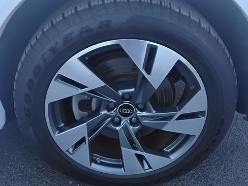 Certified 2023 Audi e-tron Premium w/ Convenience Plus Package image 10