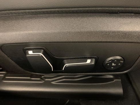 Used 2024 BMW 330i xDrive Sedan w/ Convenience Package AWD/4WD image 65