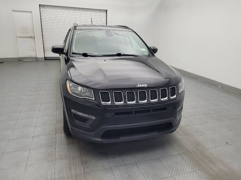 Used 2018 Jeep Compass Sport FWD image 14