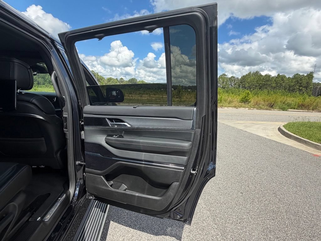 Used 2023 Jeep Grand Wagoneer 4WD w/ Rear Seat Video Group 1 image 55