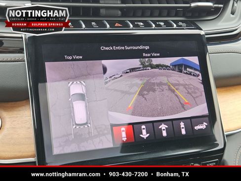 Used 2025 Jeep Grand Cherokee L Summit AWD/4WD image 17