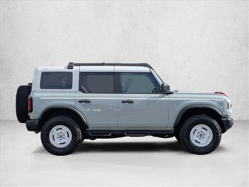 Used 2023 Ford Bronco Heritage Edition image 4