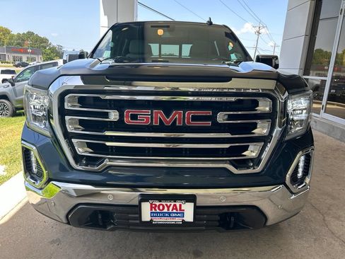 Used 2021 GMC Sierra 1500 SLT AWD/4WD image 3