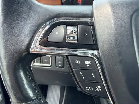 Used 2020 Lincoln Navigator Reserve w/ Equipment Group 208A Reserve AWD/4WD image 29