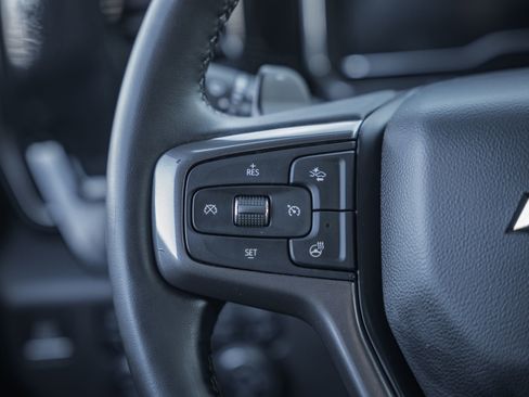 Used 2024 Chevrolet Silverado 1500 ZR2 w/ Technology Package image 38