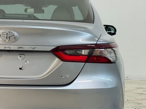Used 2024 Toyota Camry LE image 13