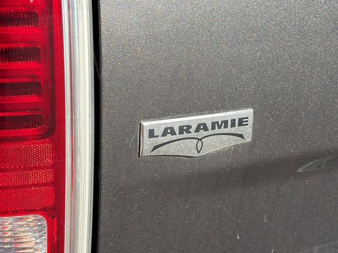 Used 2016 RAM 1500 Laramie w/ Convenience Group image 19