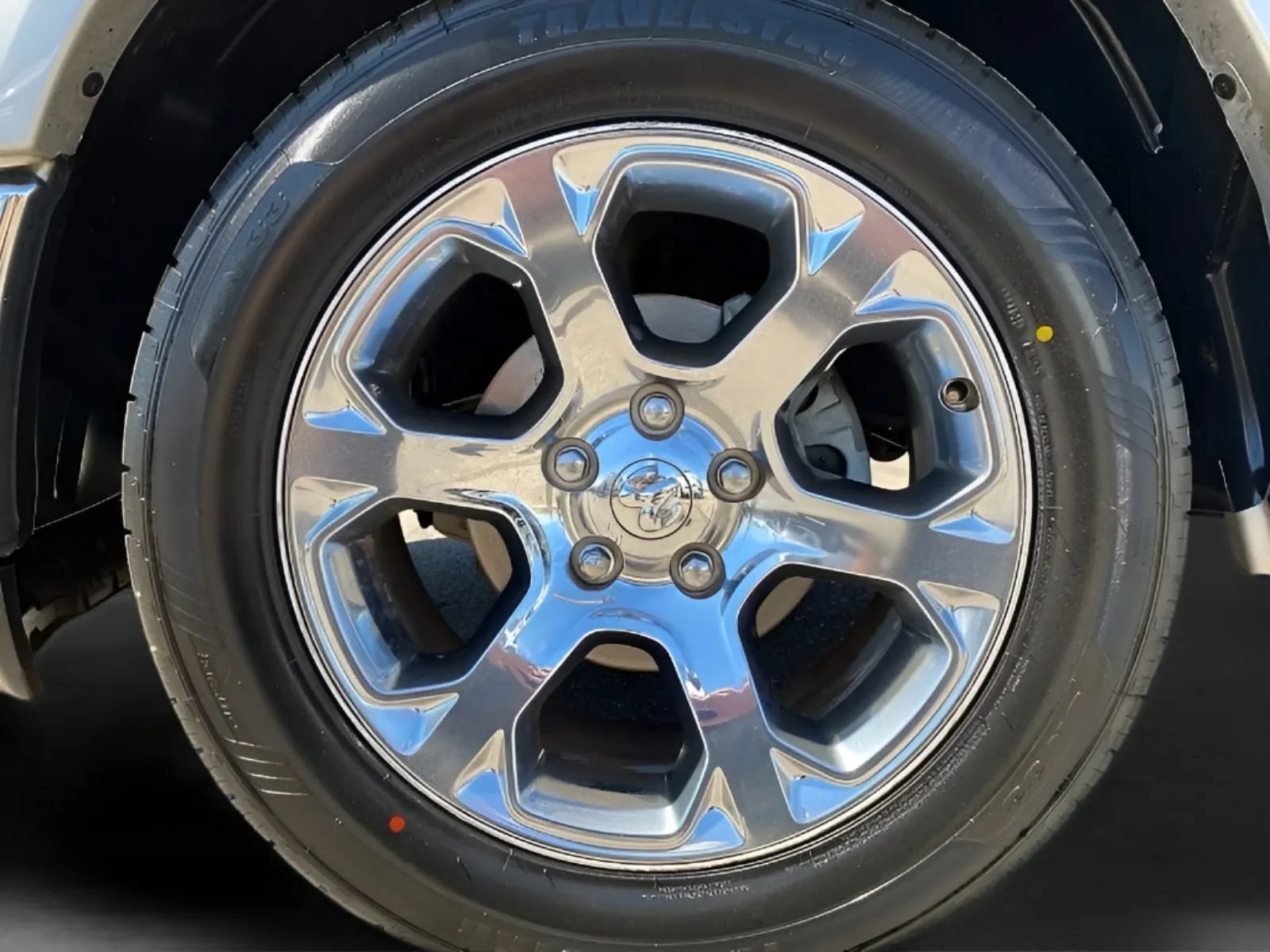 Used 2016 RAM 1500 Laramie w/ Convenience Group RWD image 24
