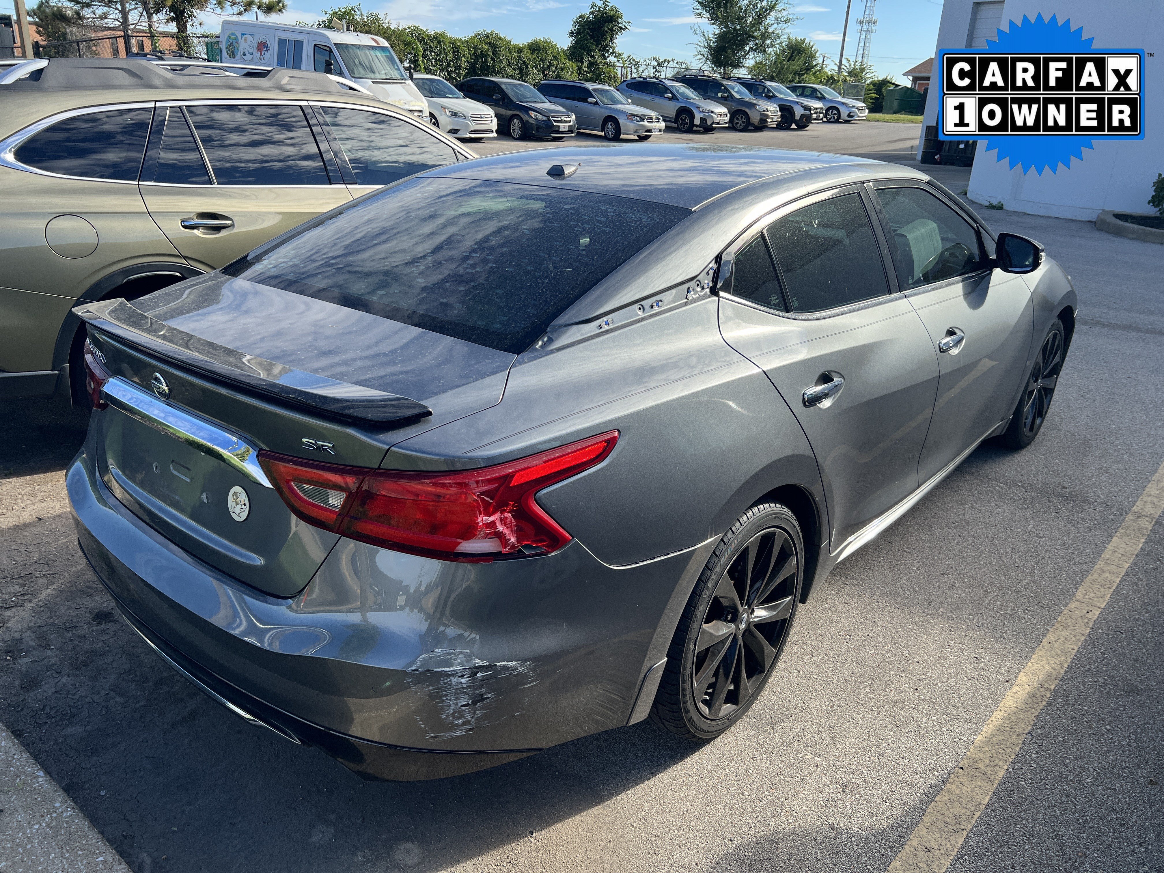 Used 2017 Nissan Maxima SR w/ Midnight Edition FWD image 4