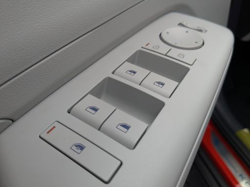 New 2025 Hyundai Kona SEL image 20