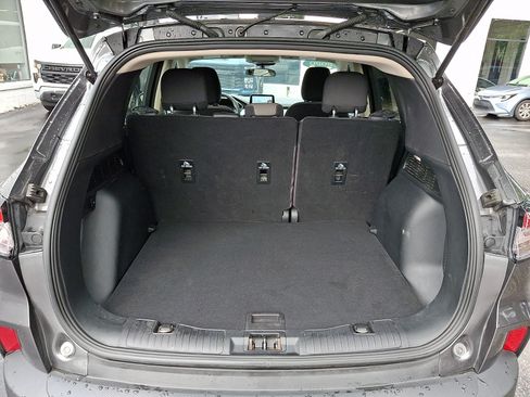 Used 2020 Ford Escape SE FWD image 29