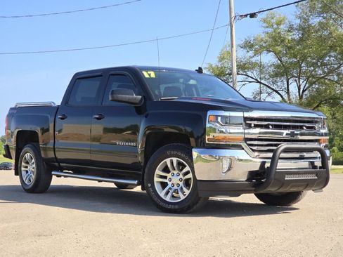 Used 2017 Chevrolet Silverado 1500 LT w/ All Star Edition AWD/4WD image 2