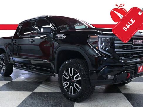 Used 2025 GMC Sierra 1500 AT4 w/ Technology Package AWD/4WD image 1