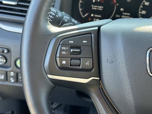 Used 2025 Honda Ridgeline Sport+ image 7