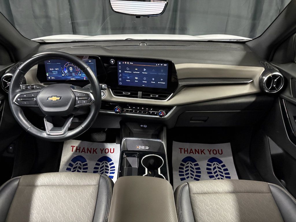 Used 2025 Chevrolet Equinox LT w/ Convenience Package II FWD image 14