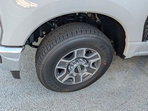 New 2026 Ford F350 Lariat RWD image 5