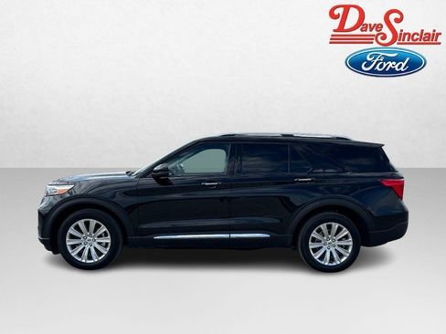 Used 2024 Ford Explorer Limited w/ Equipment Group 301A AWD/4WD image 10