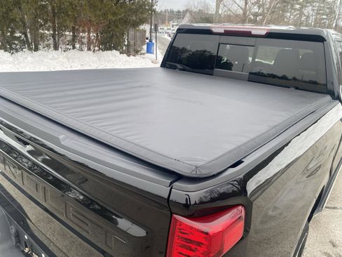 Used 2020 Chevrolet Silverado 1500 LT w/ All-Star Edition image 17