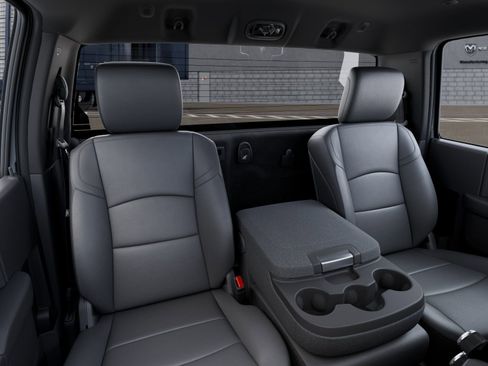 New 2026 RAM 5500 Tradesman AWD/4WD image 16