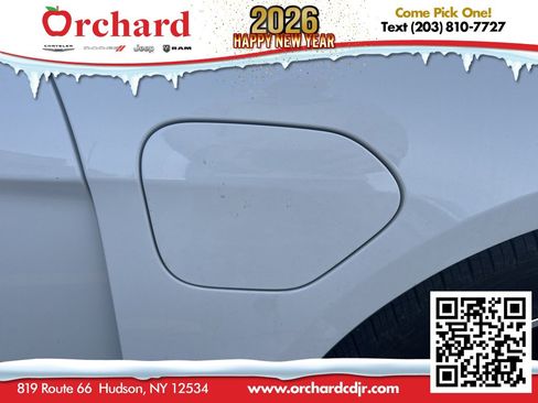 Used 2021 Porsche Taycan Base image 37