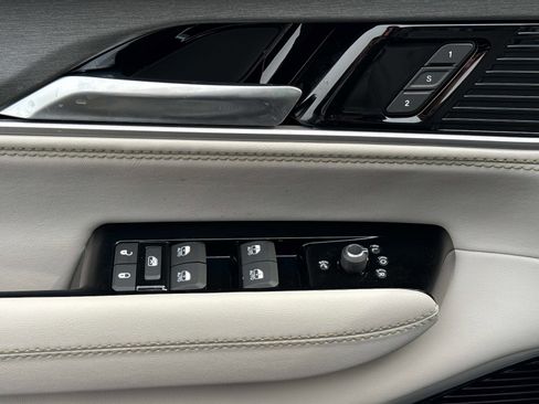 New 2026 Jeep Grand Wagoneer Limited image 22