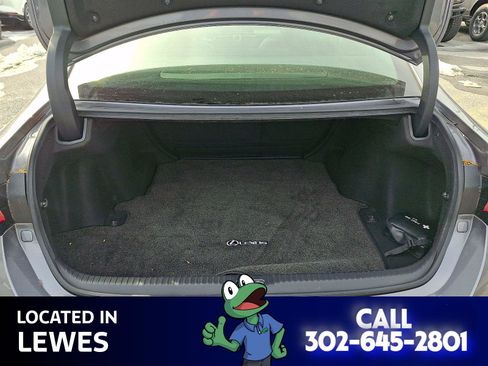 Used 2019 Lexus RC 300 w/ Accessory Package image 29