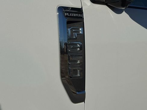 Used 2020 Ford F350 Platinum image 9