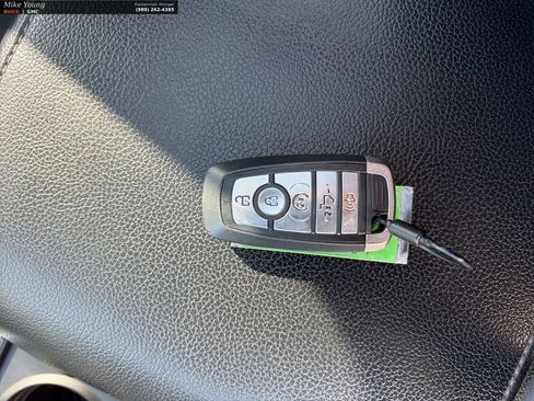 Used 2022 Ford F250 Lariat w/ Lariat Ultimate Package AWD/4WD image 22