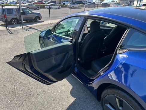 Used 2023 Tesla Model 3 Standard Range RWD image 46