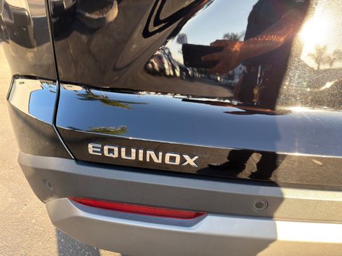 Used 2025 Chevrolet Equinox LT image 39