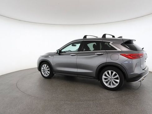 Used 2019 INFINITI QX50 Essential image 9