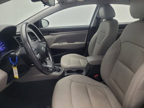 Used 2019 Hyundai Elantra Value Edition image 17